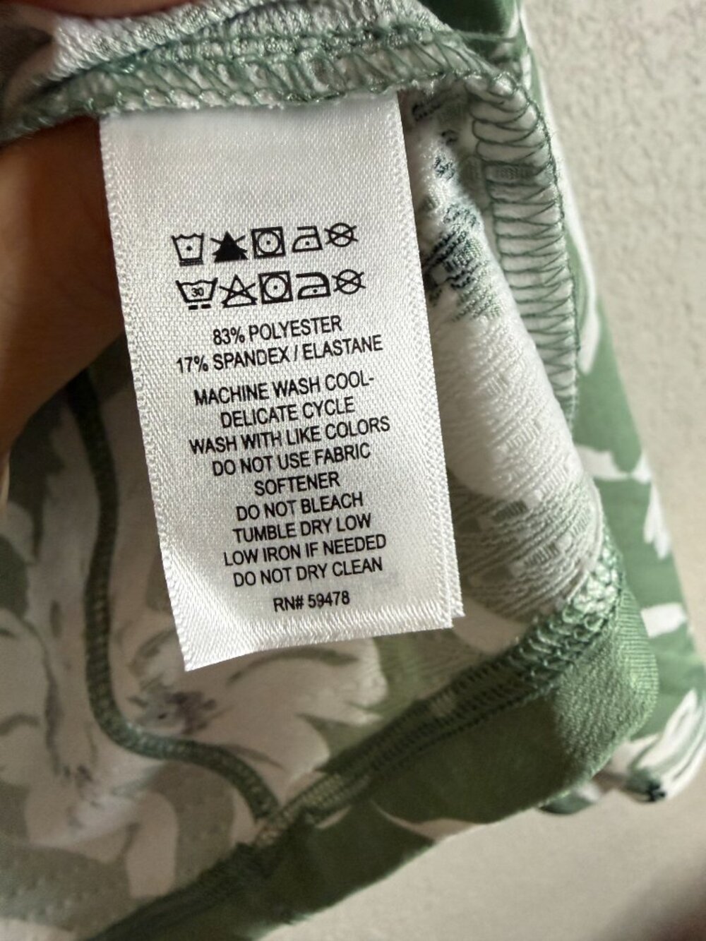 Women's Tommy Bahama Green Floral Active Quarter-Zip Pullover Size L - Picture 5 of 5